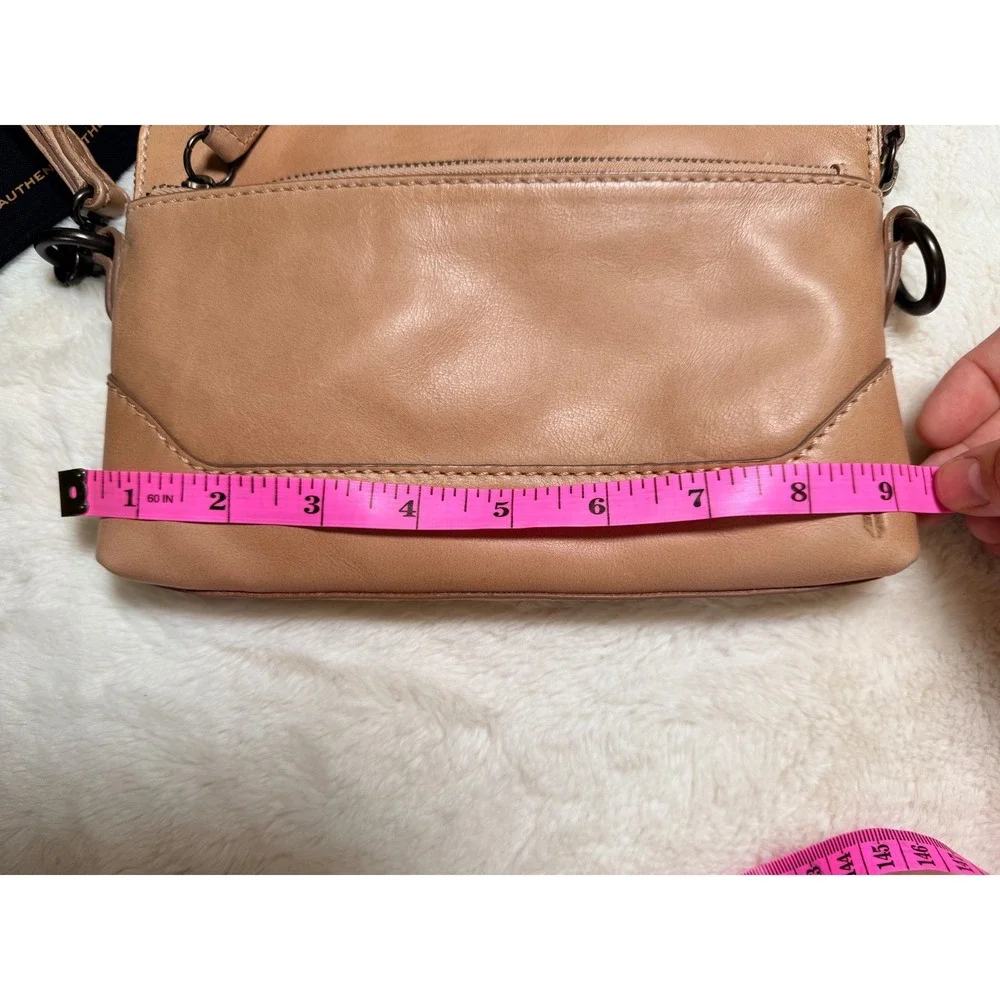 Frye Melissa Leather Crossbody Wristlet Clutch Tan Beige Bag with Dust Bag - Picture 8 of 9